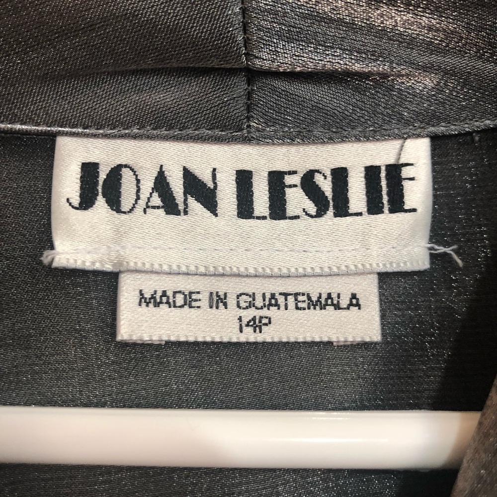 Joan Leslie 14 P silver  button up blouse - Picture 2 of 5